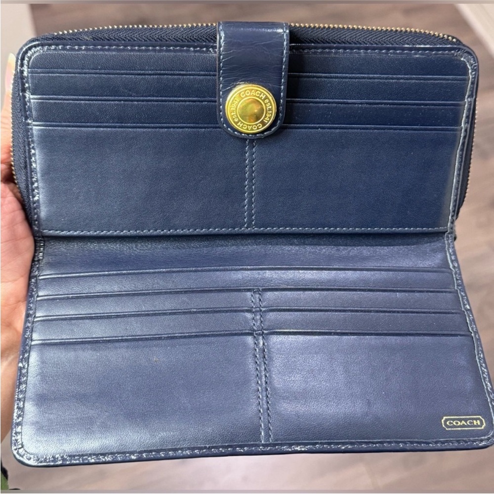 Coach Legacy Denim Blue and Cream Signature Wallet Y2K NWOT - Picture 15 of 17